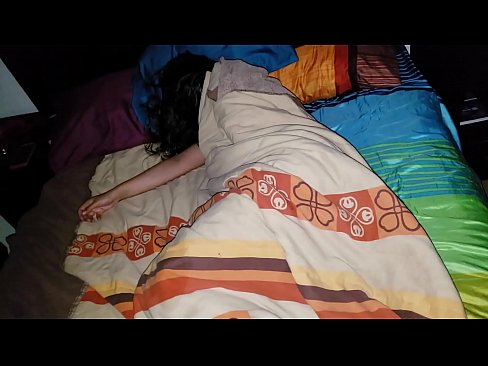❤️ Stepson berači svojo mlado mačeho, medtem ko ona spi. ️❌ Sex video na porno sl.bassaniluigi.ru ☑